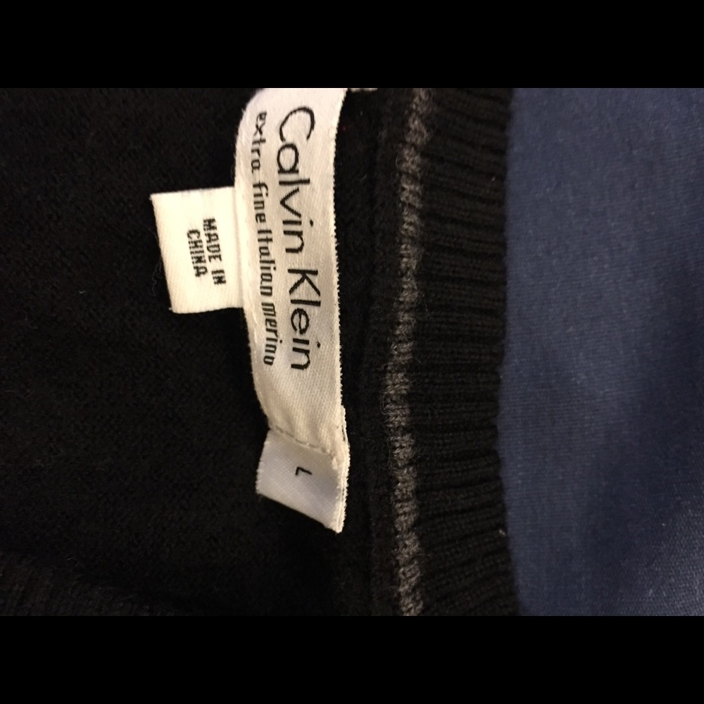 Calvin Klein v neck sweater